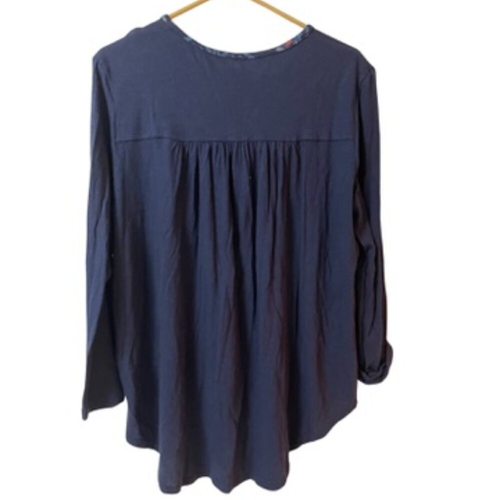 Lucky Brand  long sleeve top - Picture 2 of 6